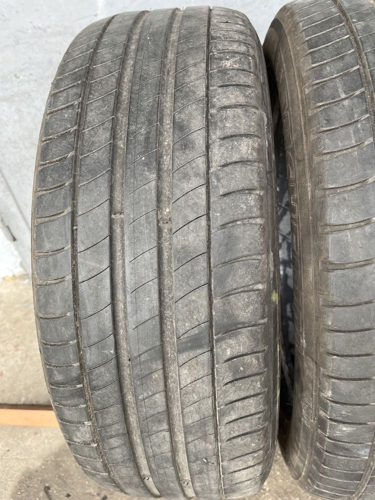 2 бр. летни гуми 205/55/17 Michelin DOT 2416 4,5 mm