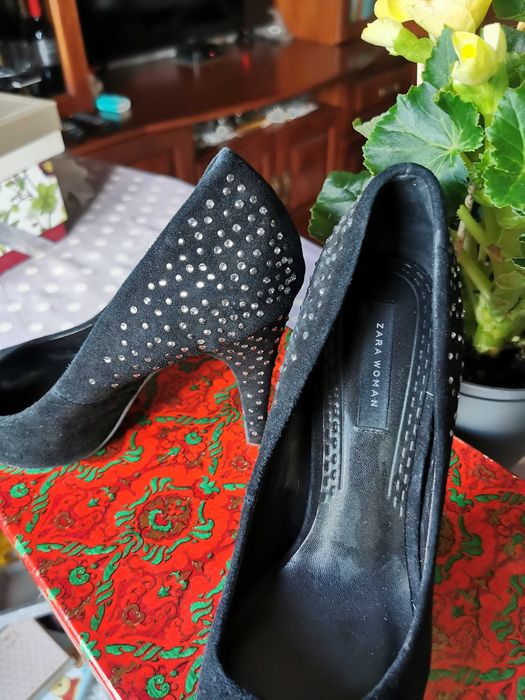 pantofi zara marimea 39-39.5