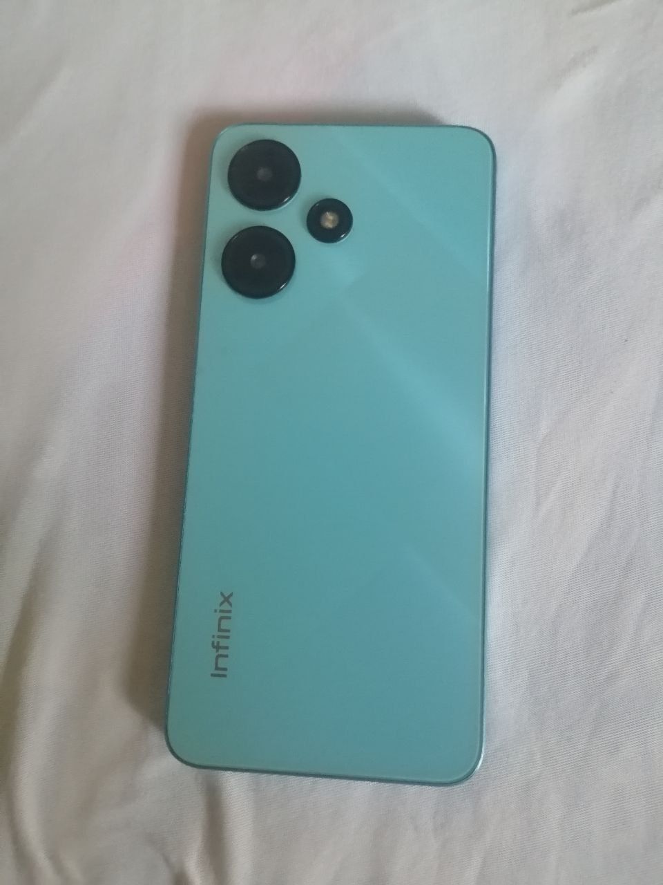 Infinix hot 30i holati yaxshi