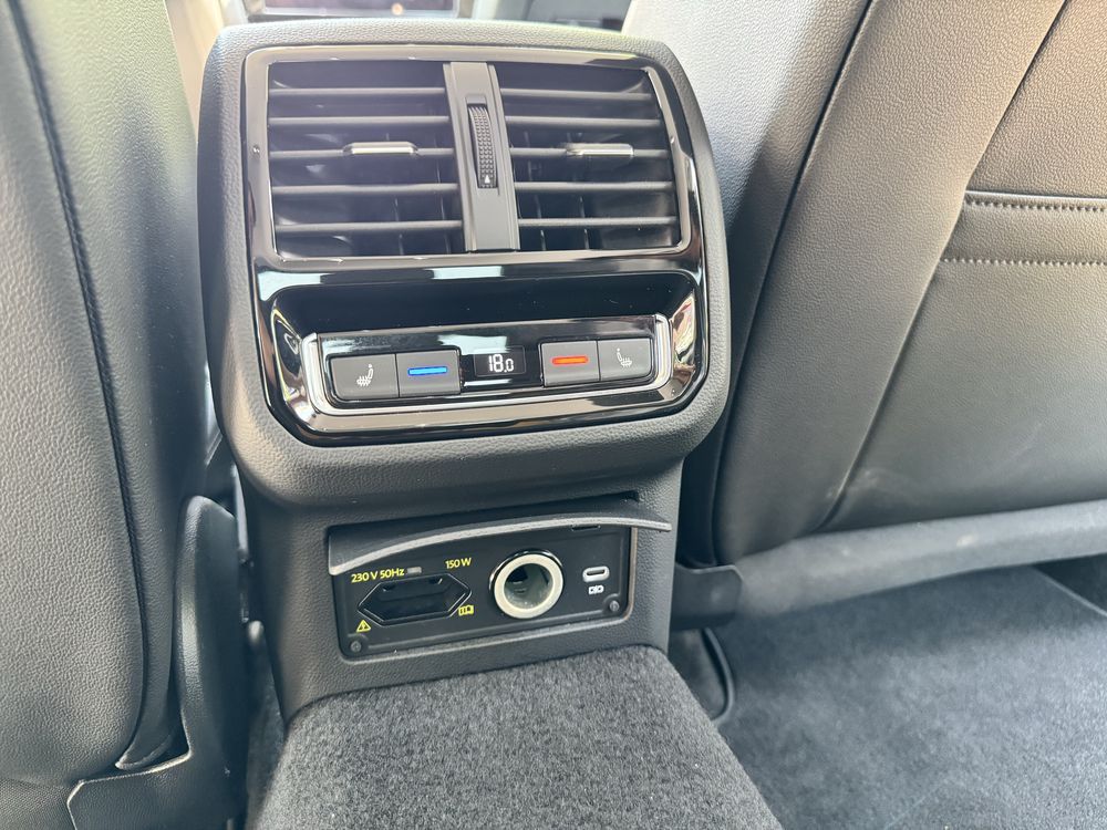Продавам VW Arteon 2021,45800 km. Diesel. Перфектна. Първи собственик.