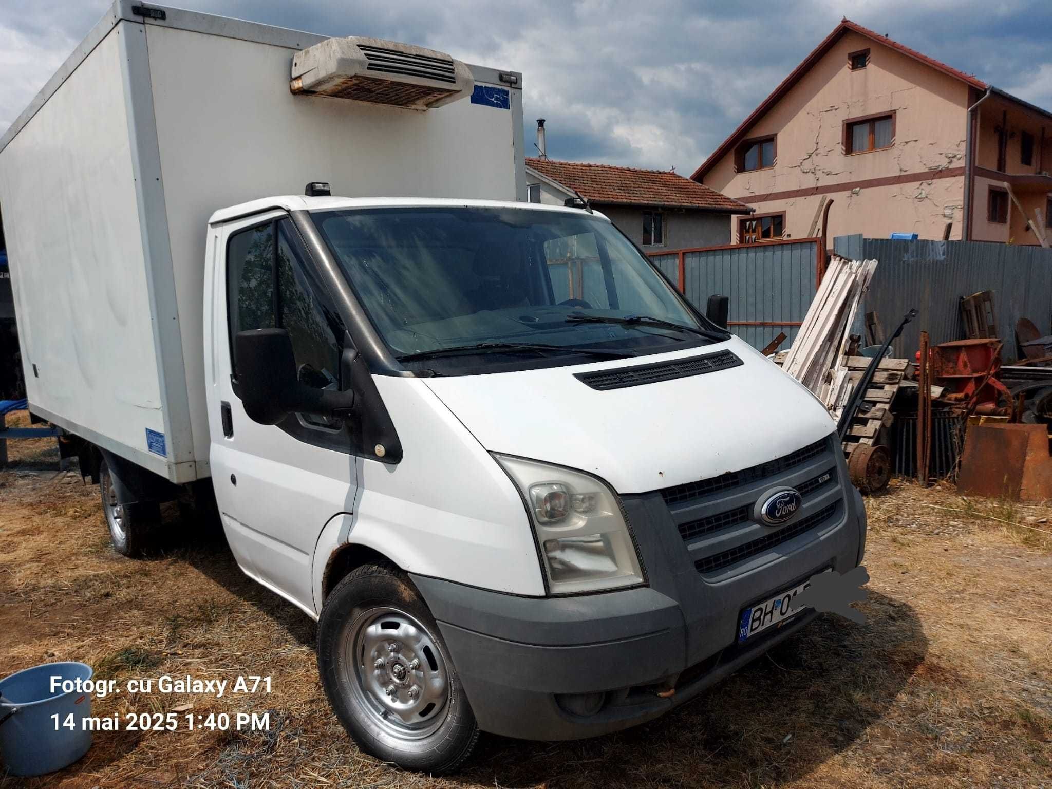 FORD TRANSIT cu izoterma