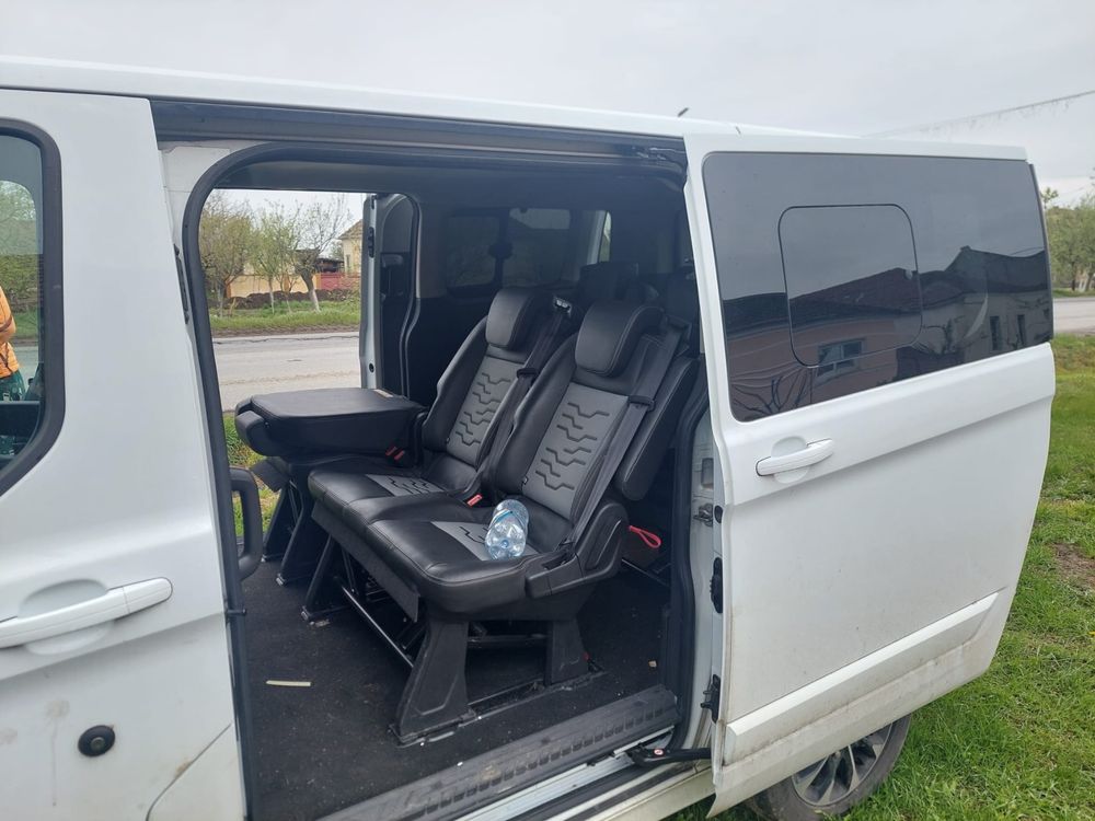 Dezmembrez Ford Tourneo Custom 2017 2.0d 170cp