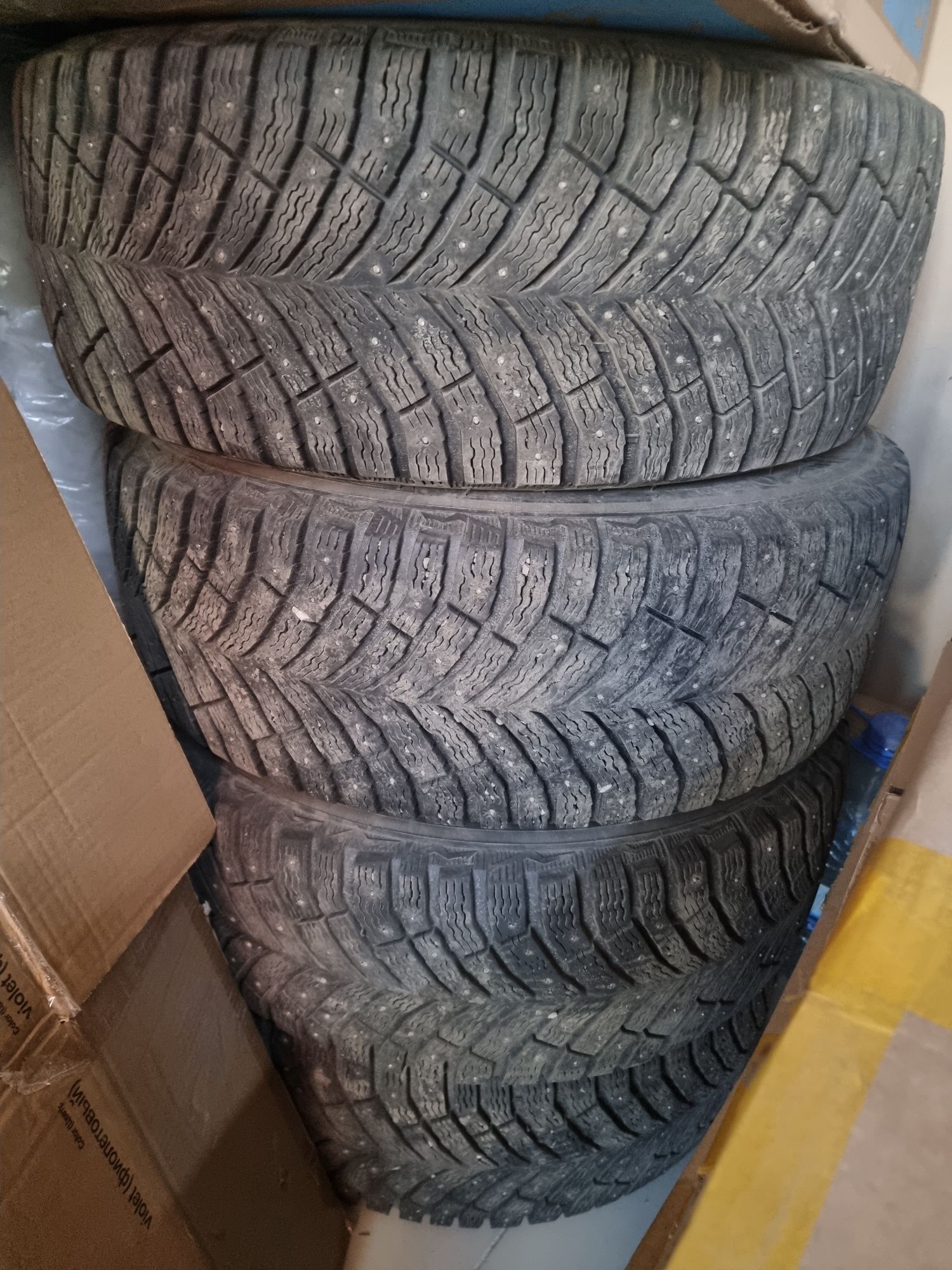Комплект дисков и шин Michelin X-Ice North 4