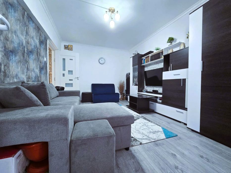 Vând apartament 2 camere