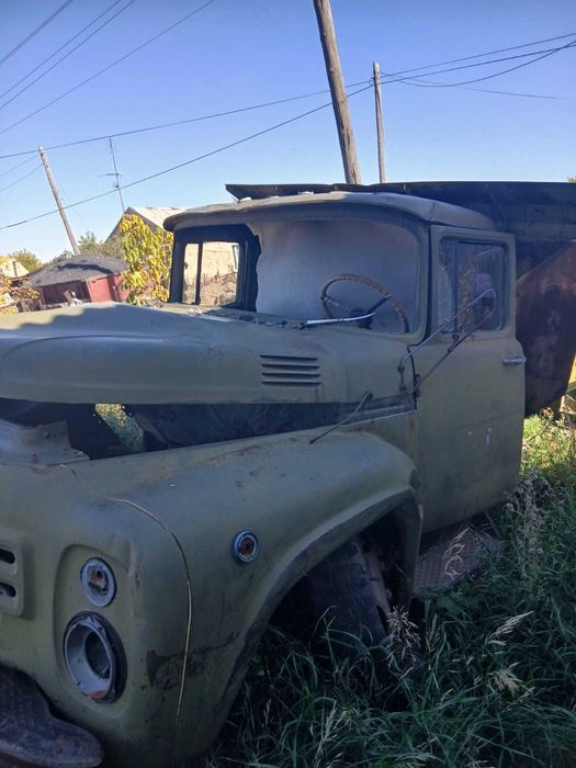 ЗИЛ на запчасти продается