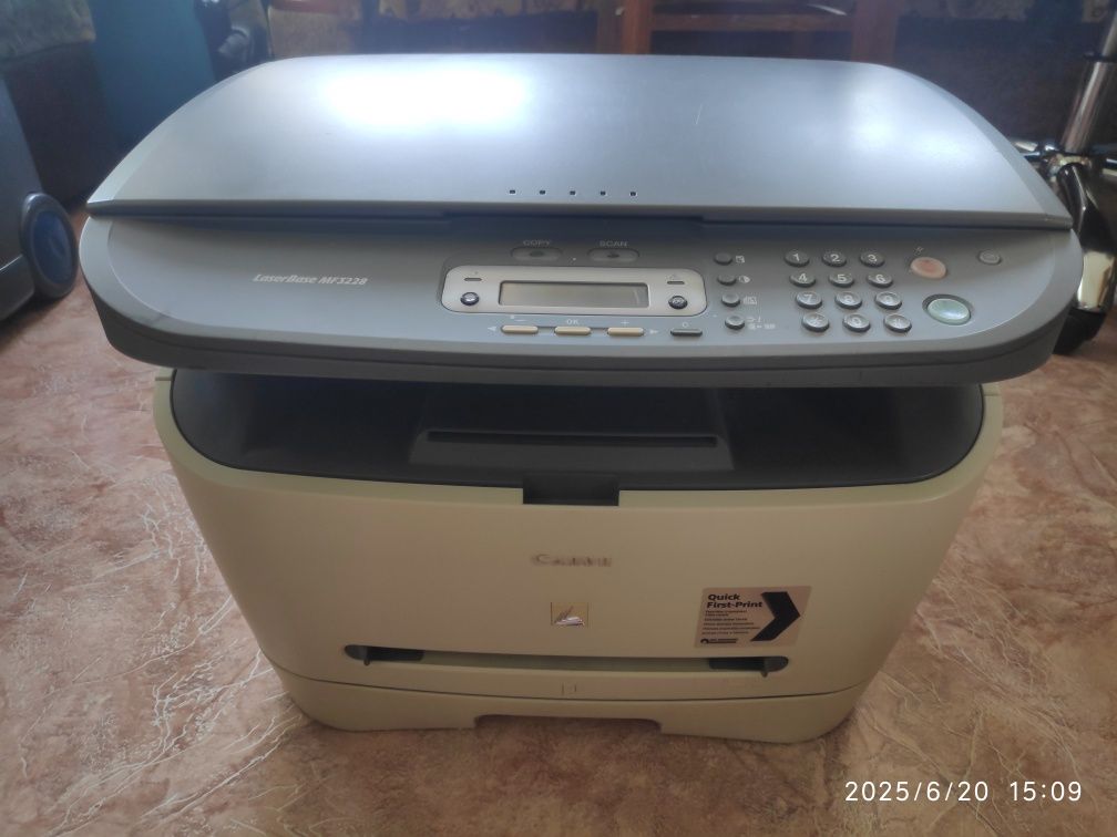 МФУ Canon Laserbase MF3228 продаётся!