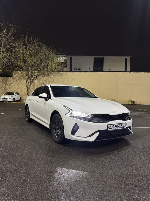 KIA K5 sotiladi 2022