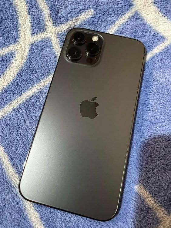 Iphone 11 pro dastafka bor