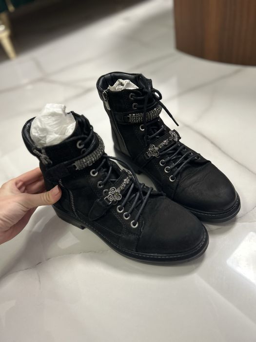 Зимни боти Gianni