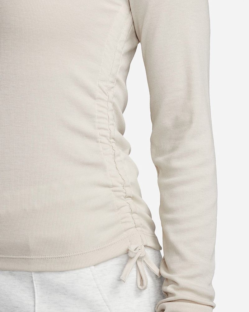Блуза с дълъг ръкав Nike Sportswear Essential