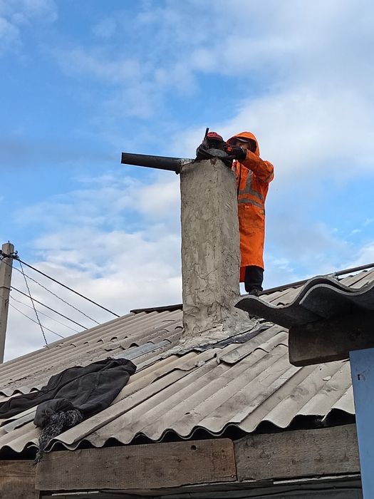 Чистка дымоходы.