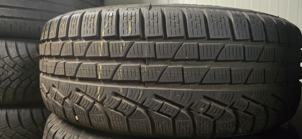 225 60 17 / 225/60R17 Pirelli Runflat
