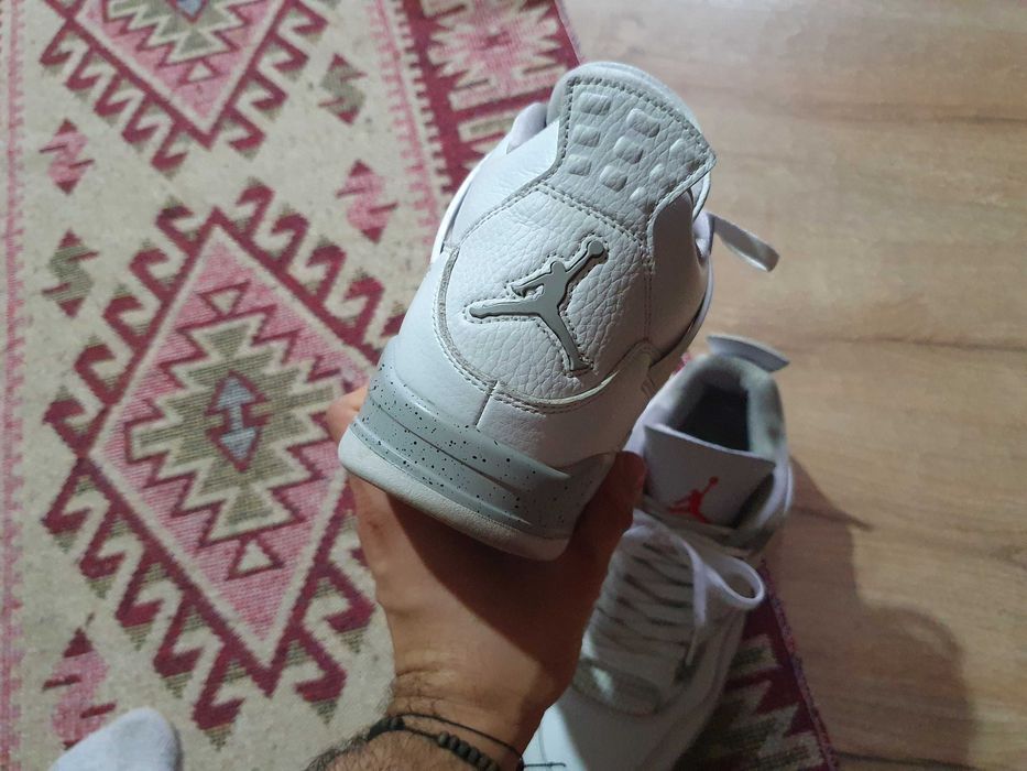 Nike Air Jordan 4 white Oreo