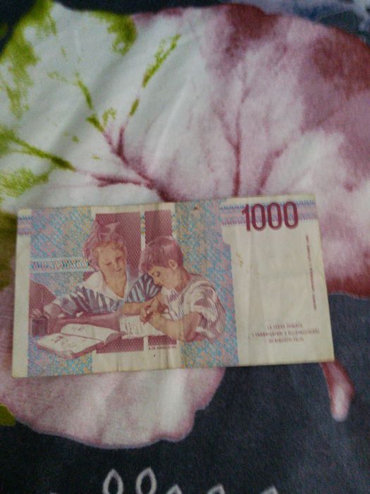 Bagnotă 1000 lire an 1990 ( nu trimit prin curier  )
