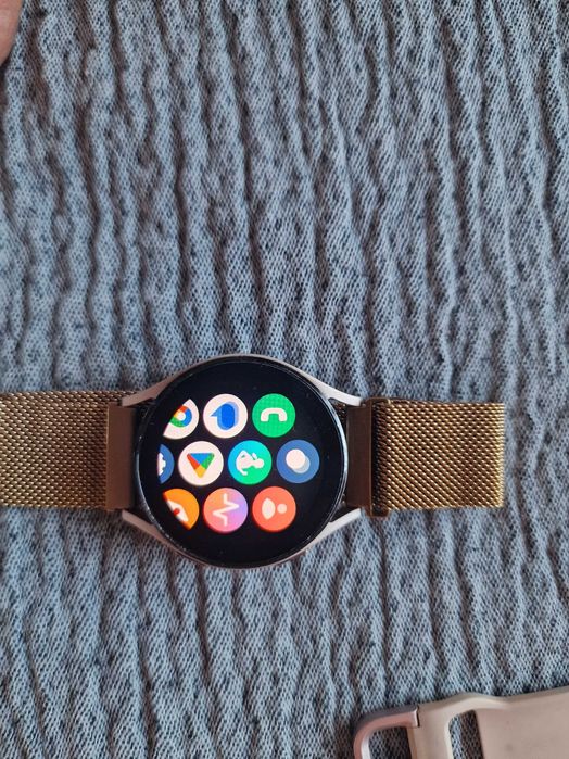 часовник samsung watch 4