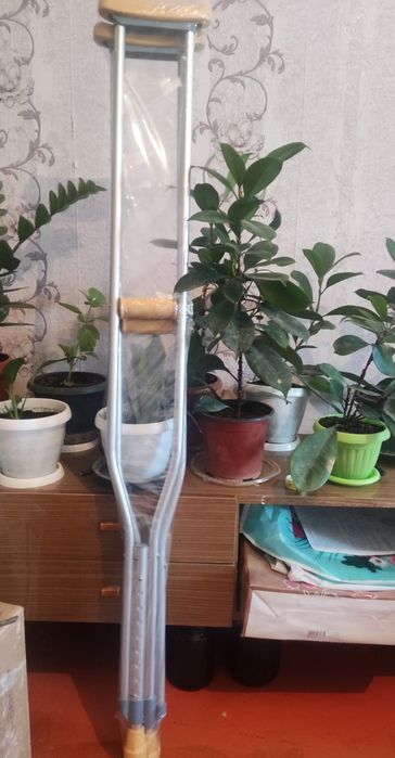 Костыли новые срочно