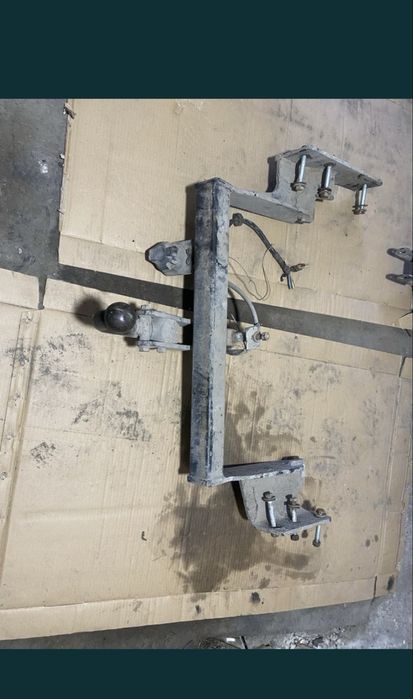 Продам фаркоп от кия спортейд 1 поколение