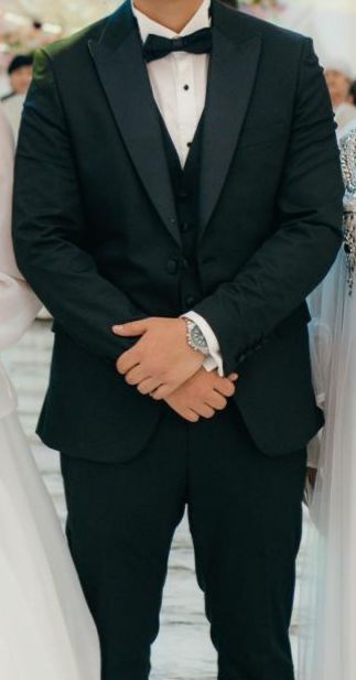 Продам смокинг Altınyıldız (Турция) — полный комплект