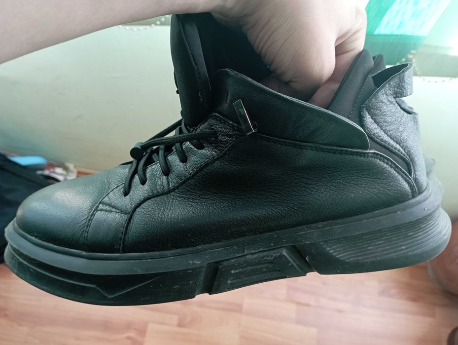 ghete de piele stare buna