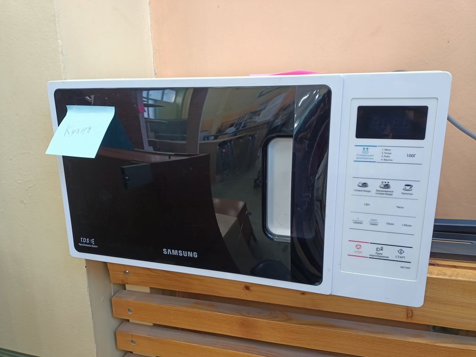 Микроволновая печь Самсунг Продам.