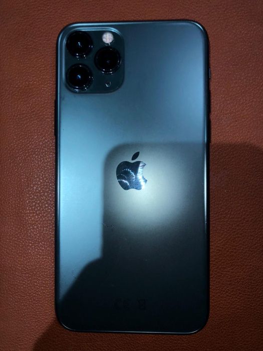 Продам IPhone 11 Pro
