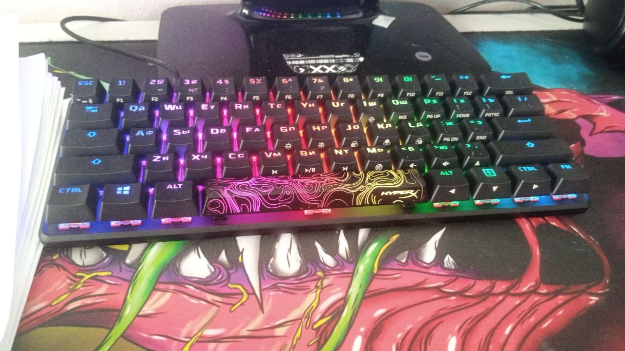 Продаю клавиотуру Hyperx