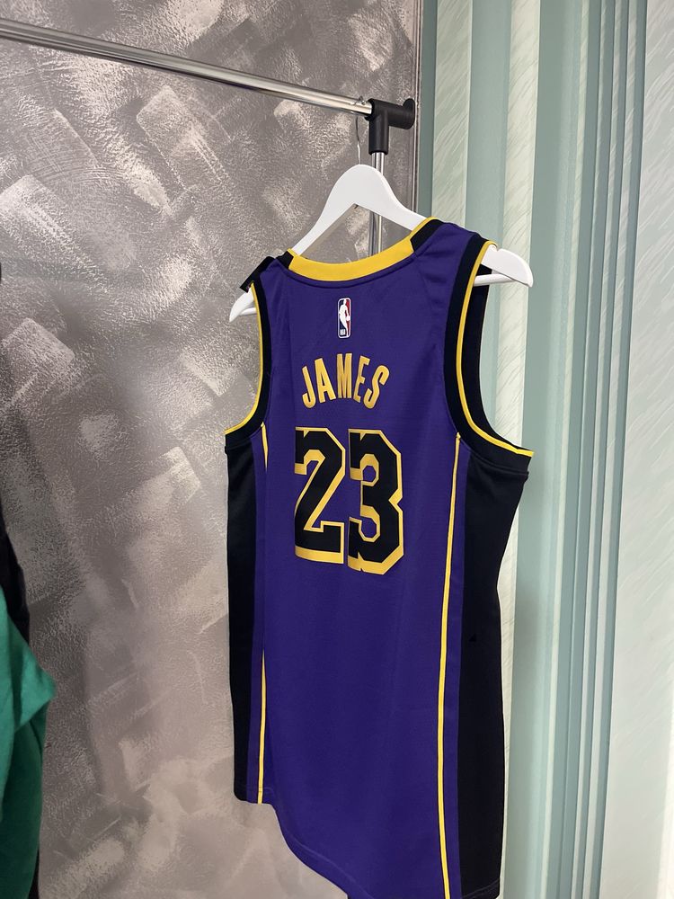 LeBron James Los Angeles Lakers Statement Edition Jordan