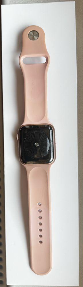 Apple watch SE 44 m