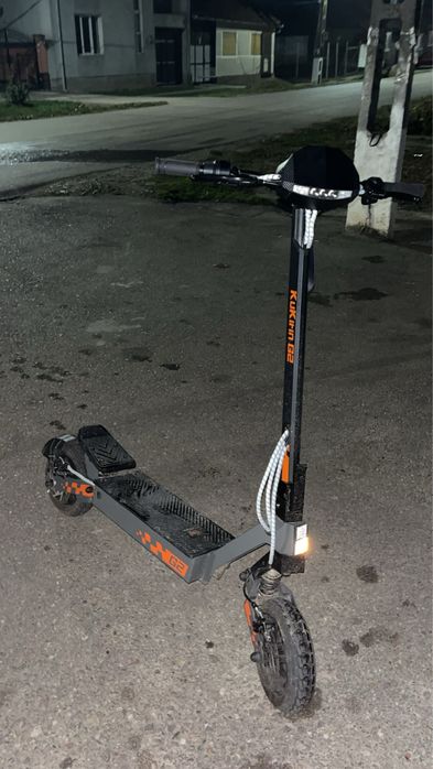 Vand trotineta kukirin g2 folosita