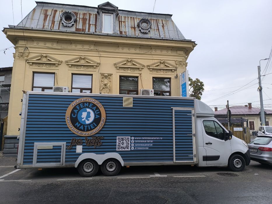 Se vinde Foodtruck!