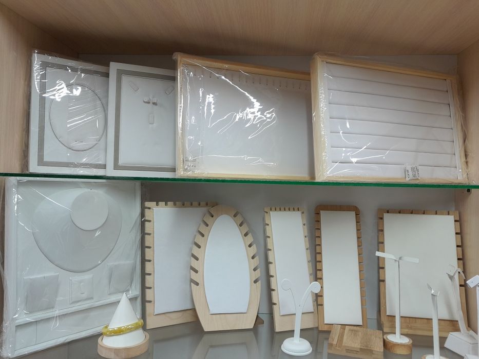 Подставки под украшения