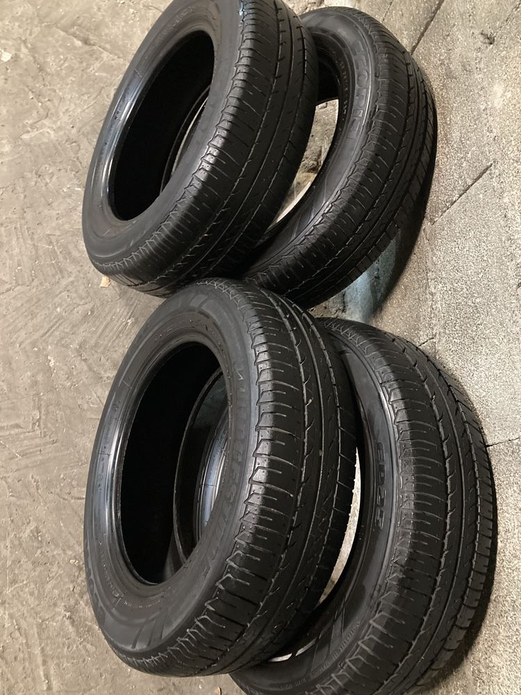 Продавам летни гуми 185/65R15 Bridgestone Ecopia EP25 4бр