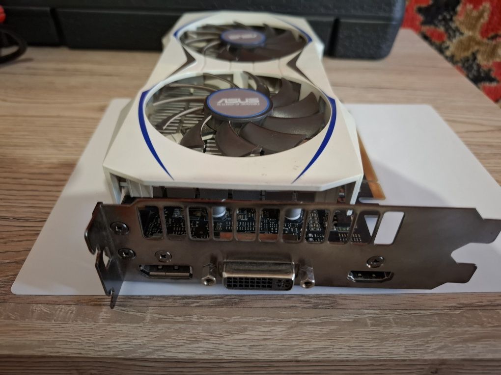 Продам видеокарту Geforce 950