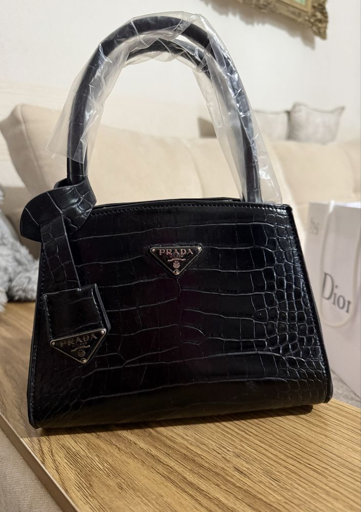 Сумка Prada. Новая!