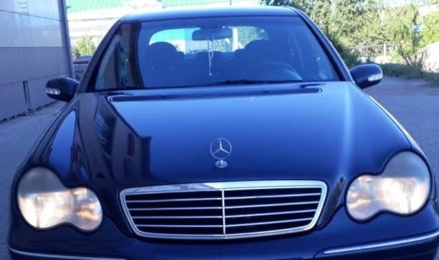 Продам фары w203