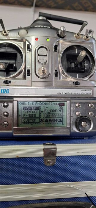 Radiocomanda Sanwa SD10G pe 2.4 Mhz cu 3  receptori ,cutie transport