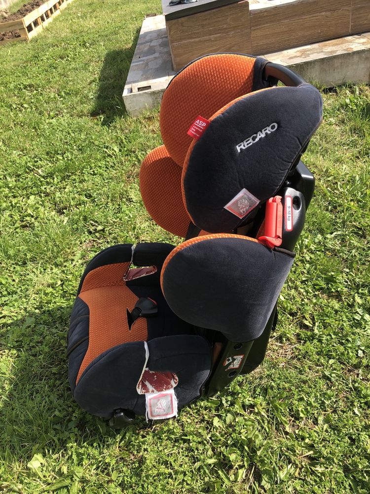 Столче за кола  Recaro Young Sport.