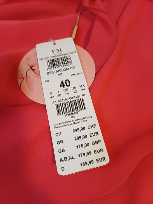 Коралово-червена рокля Vera Mont