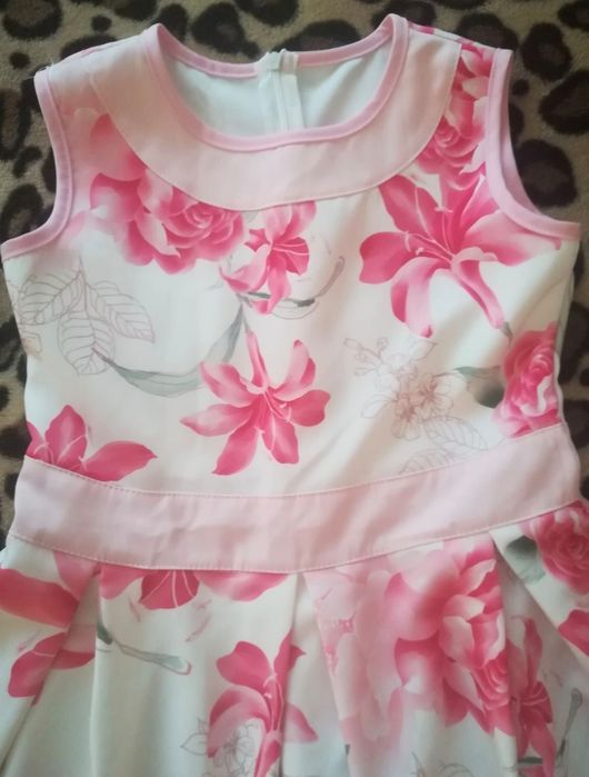 Rochie mărimea 152 cu bolero, purtata o data impecabila.
