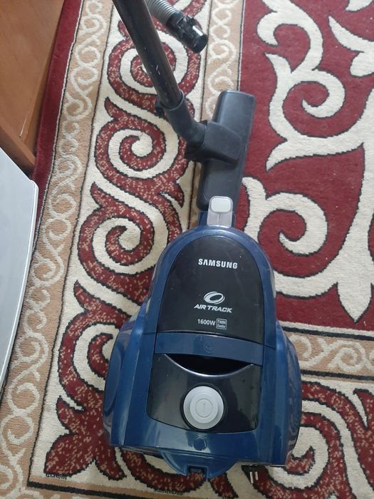 Продам пылесос самсунг