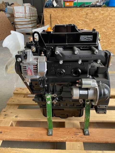 Motor Isuzu 3CE1