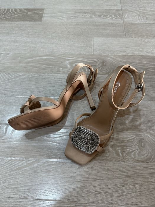 Босоножки 36 размер в идеальном состоянии