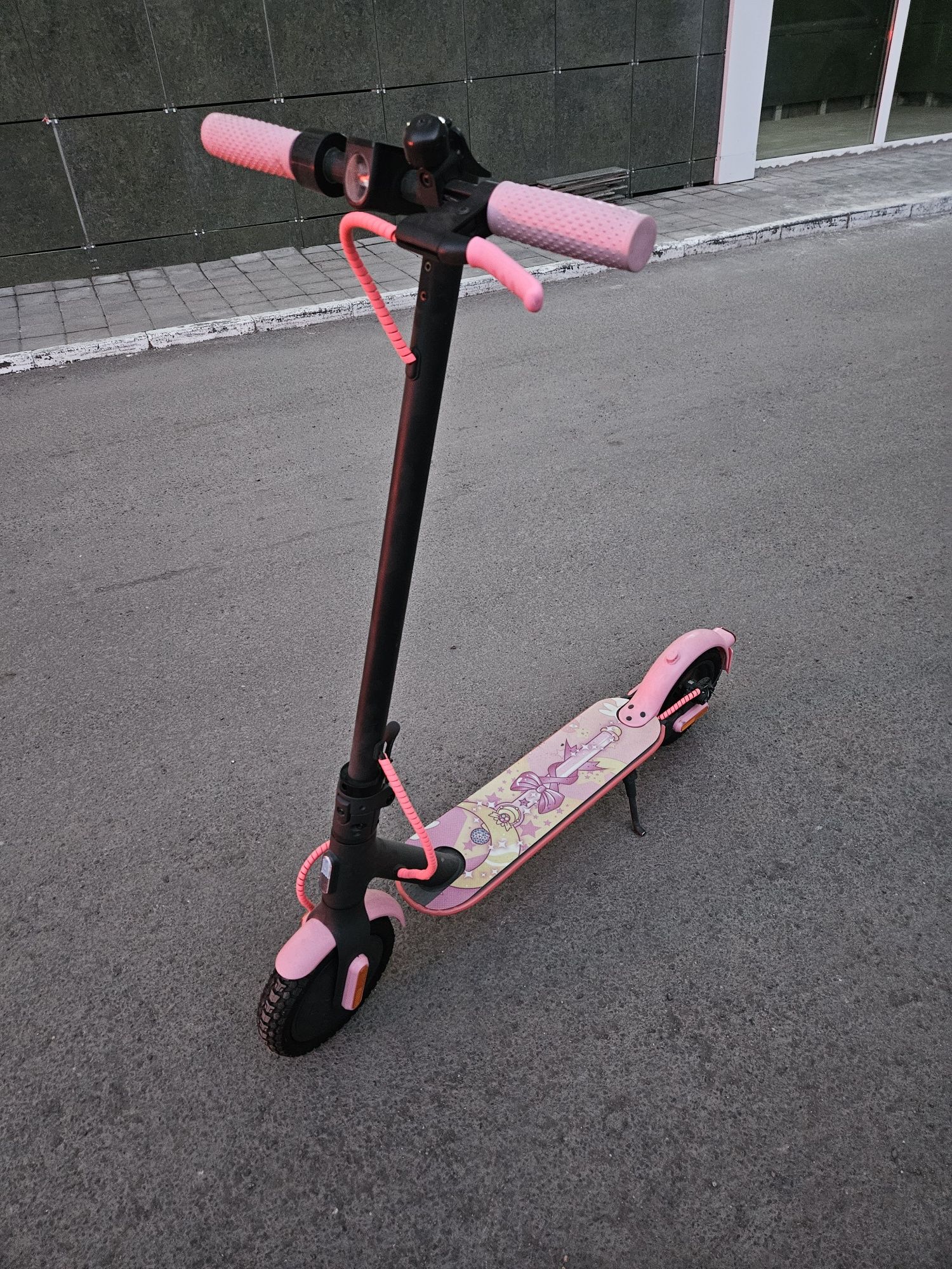 Электросамокат Xiaomi Mi Electric Scooter 1S Girl Edition