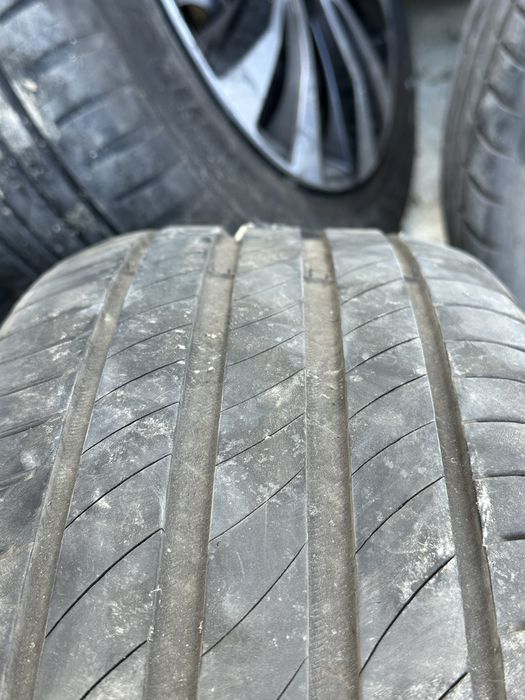 205/55/16  мишелинки 2 броя 2 броя са друга марка