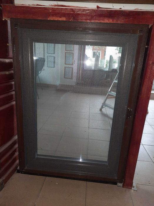 Geam termopan wenge