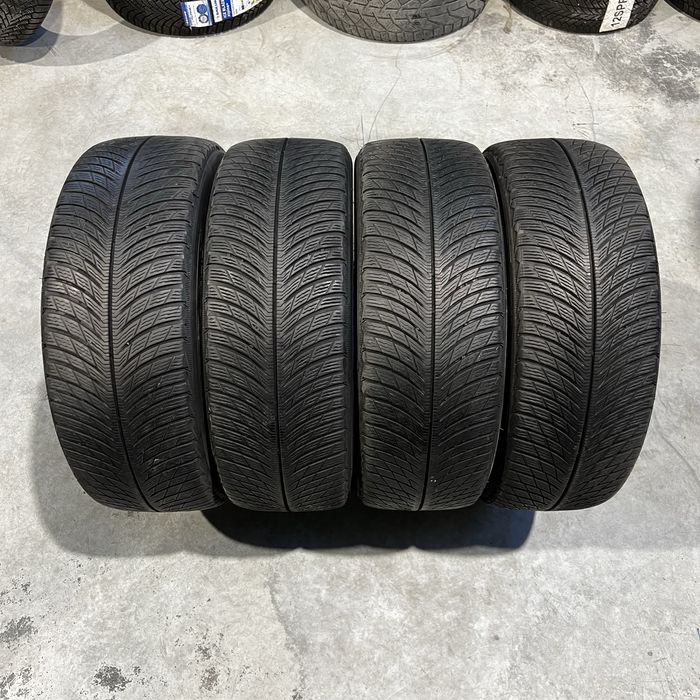 4 Anvelope iarna 235 50 19 Michelin DOT 2020