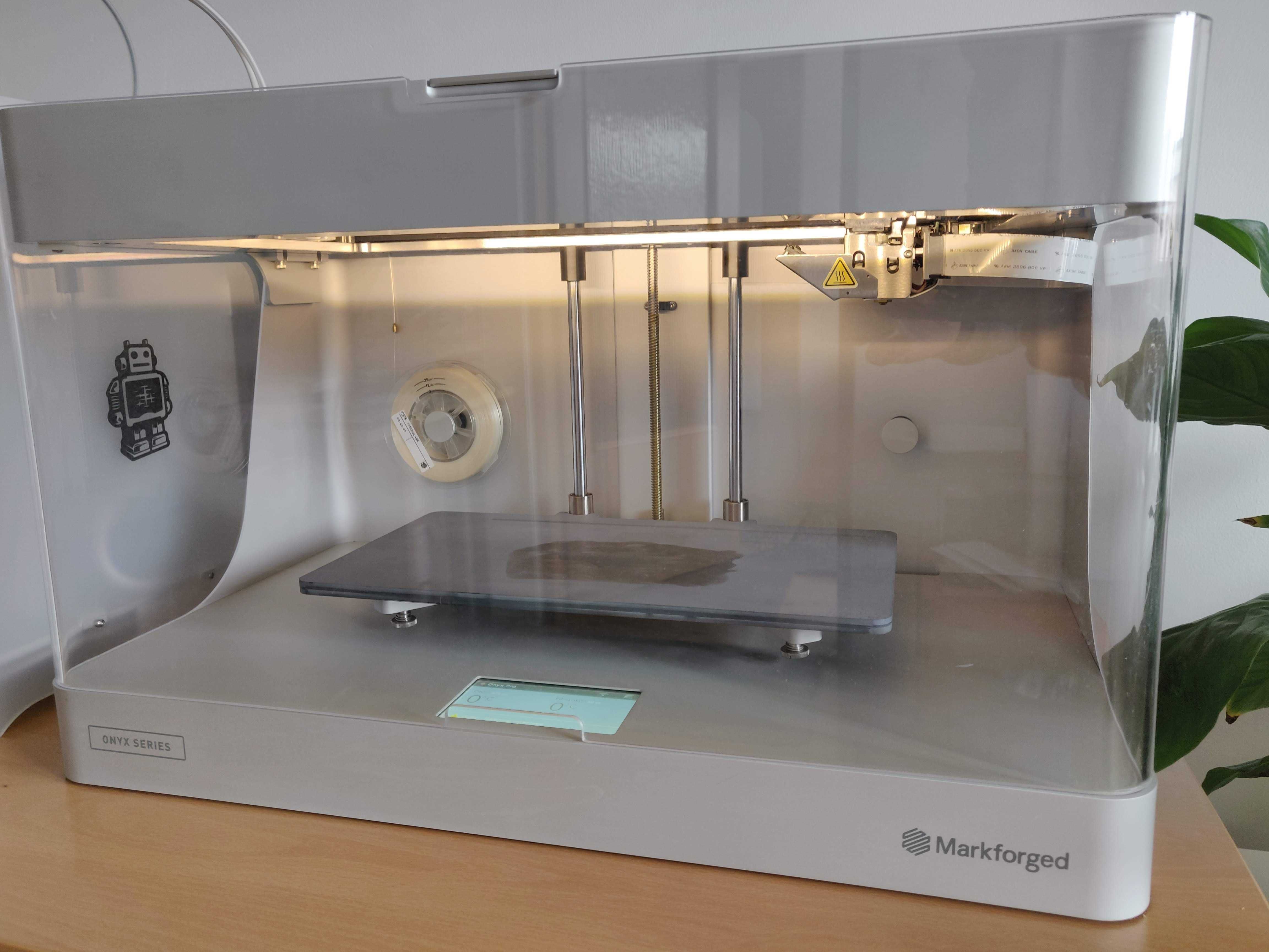 Markforged Onyx PRO - Imprimanta 3D + Drybox + Filamente
