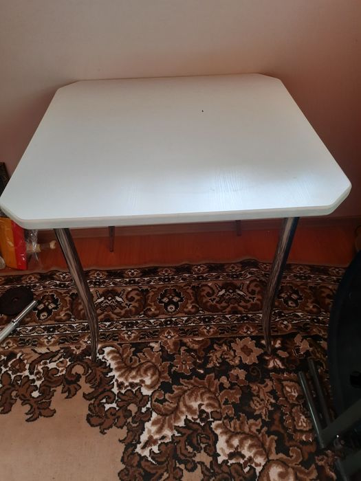 Masa sufragerie,alba