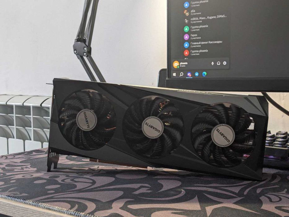 Продам Видеокарту AMD rx 6700xt
