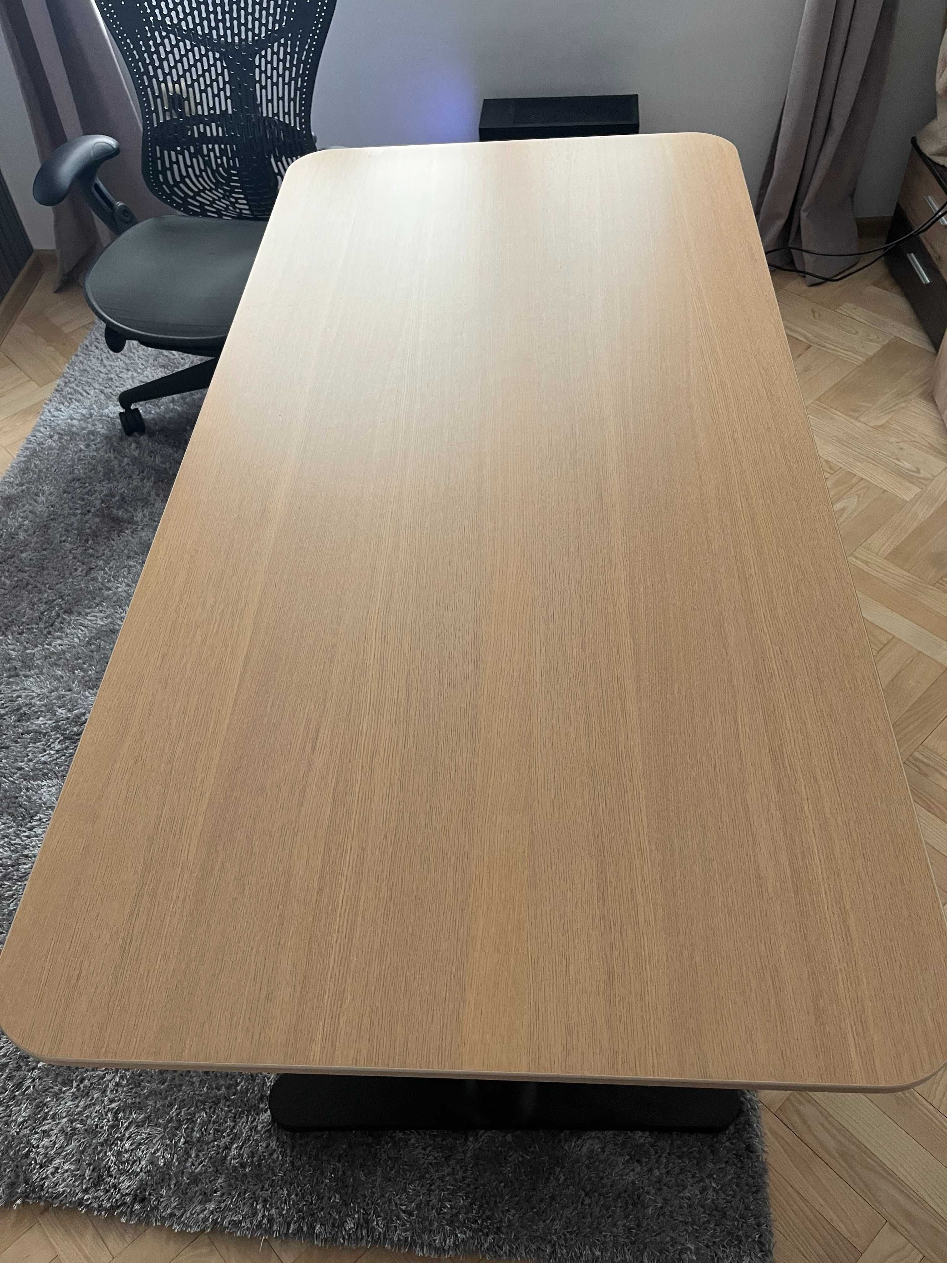 Регулеруемо Бюро IKEA BEKANT